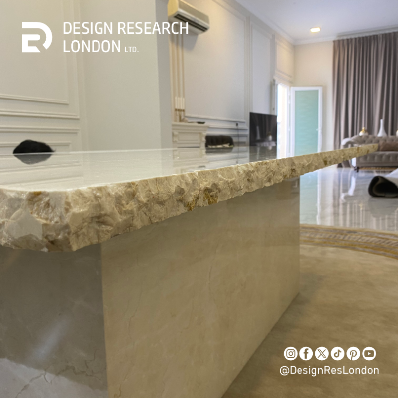 Enzo Dining Table